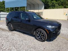 Фото авто BMW X7