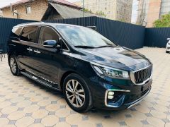 Photo of the vehicle Kia Carnival