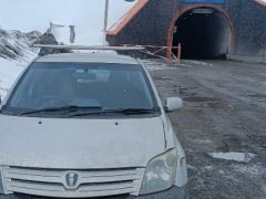 Photo of the vehicle Toyota Ist