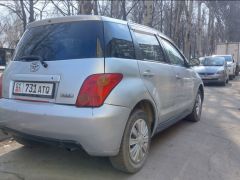 Сүрөт унаа Toyota Ist