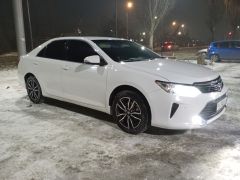 Сүрөт унаа Toyota Camry