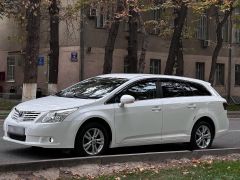 Сүрөт унаа Toyota Avensis