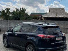 Сүрөт унаа Toyota RAV4