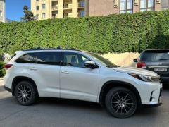 Фото авто Toyota Highlander