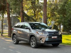 Фото авто Toyota Highlander