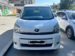 Фото авто Toyota Voxy