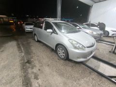 Фото авто Toyota Wish