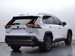 Сүрөт унаа Toyota RAV4