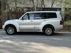 Сүрөт унаа Mitsubishi Pajero