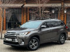 Сүрөт унаа Toyota Highlander