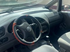 Сүрөт унаа Volkswagen Sharan