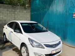 Сүрөт унаа Hyundai Solaris