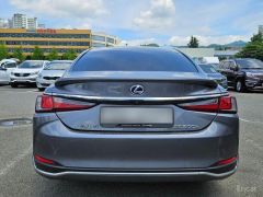 Сүрөт унаа Lexus ES