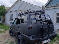 Сүрөт унаа Nissan Terrano