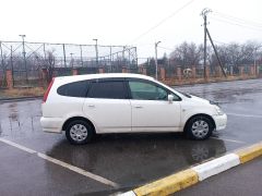 Сүрөт унаа Honda Stream