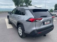 Сүрөт унаа Toyota RAV4