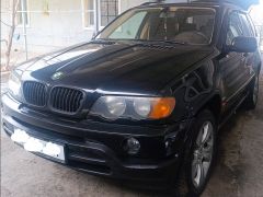 Photo of the vehicle BMW X5