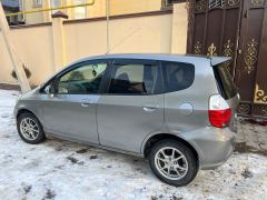 Photo of the vehicle Honda Fit