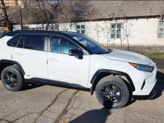 Сүрөт унаа Toyota RAV4