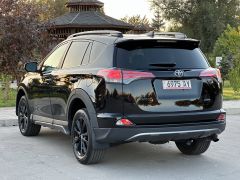 Сүрөт унаа Toyota RAV4