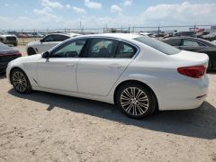 Photo of the vehicle BMW 5 Series