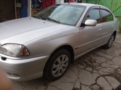 Сүрөт унаа Toyota Avensis