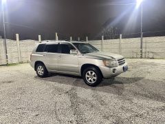 Photo of the vehicle Toyota Highlander