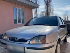 Сүрөт унаа Mazda 121