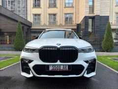 Фото авто BMW X7