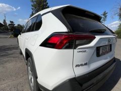 Сүрөт унаа Toyota RAV4