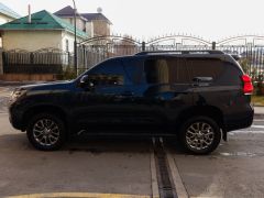 Сүрөт унаа Toyota Land Cruiser Prado