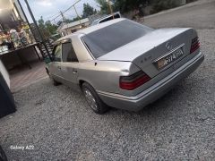 Photo of the vehicle Mercedes-Benz W124