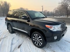 Сүрөт унаа Toyota Land Cruiser