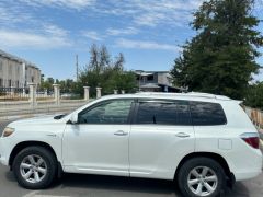 Сүрөт унаа Toyota Highlander