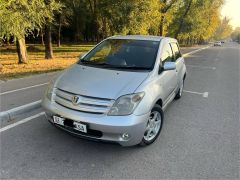 Photo of the vehicle Toyota Ist