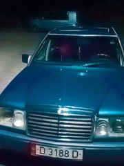 Сүрөт унаа Mercedes-Benz W124