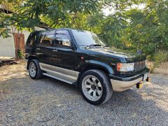 Сүрөт унаа Isuzu Bighorn