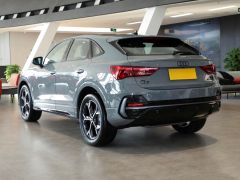 Фото авто Audi Q3 Sportback