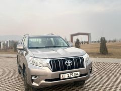 Фото авто Toyota Land Cruiser Prado