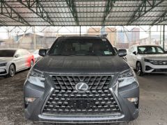 Photo of the vehicle Lexus GX