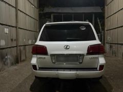 Сүрөт унаа Lexus LX