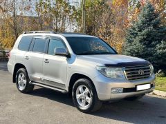 Сүрөт унаа Toyota Land Cruiser