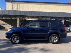 Photo of the vehicle Lexus GX