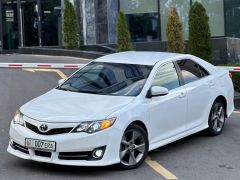 Сүрөт унаа Toyota Camry