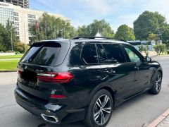 Фото авто BMW X7