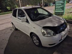 Сүрөт унаа Toyota Vitz