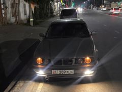 Photo of the vehicle BMW 5 Series