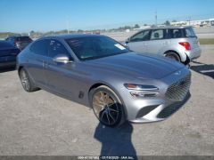 Photo of the vehicle Genesis G70