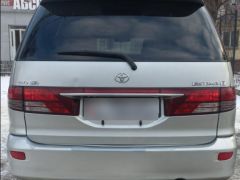 Photo of the vehicle Toyota Estima