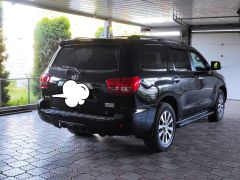 Фото авто Toyota Sequoia